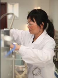 賀高紅 大連理工大學盤錦產業技術研究院教授