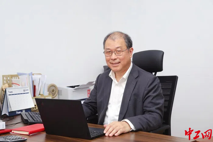 上海交通大學特聘教授、博士生導師，上海交大海洋水下工程科學研究院有限公司董事長，全國科創名匠楊啟。受訪者供圖