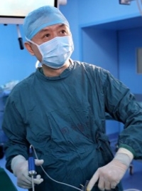 馬丁 華中科技大學同濟醫學院附屬同濟醫院婦產科主任醫師