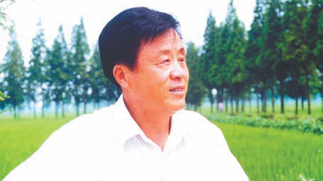 輝煌75載 與共和國同成長的勞動(dòng)模范 | 常德盛：一輩子為老百姓謀福利