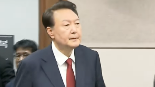 韓國前總統尹錫悅涉“內亂罪”審理繼續進行 法庭內場景首度公開