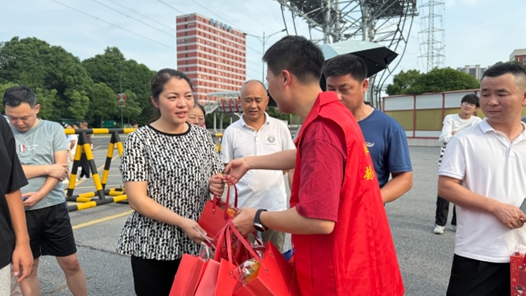愛心送考，助力夢想起航