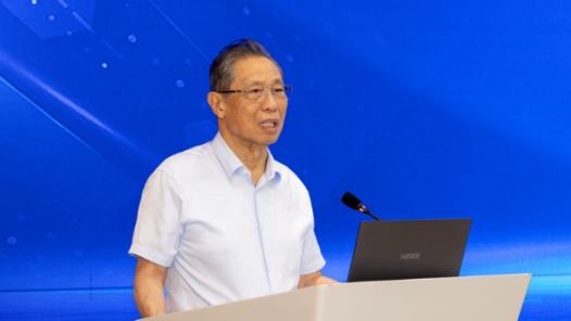 鐘南山：對待當前新冠疫情要像流感一樣 不要慌