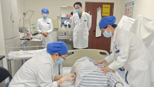 漸凍癥靶向治療應用臨床！患者在北醫三院完成全國首針注射