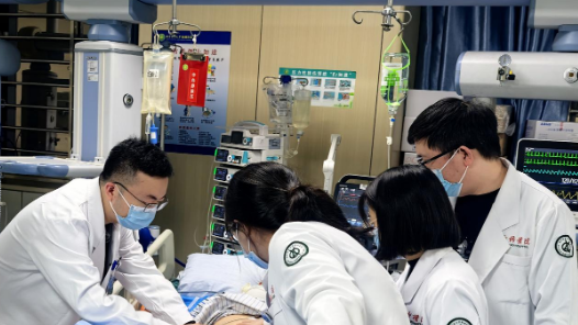 放縱飲食，須警惕“重癥急性胰腺炎”這個健康殺手