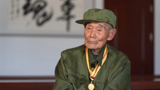 烽火記憶·我的抗戰故事丨抗戰老兵劉丕文：遇上敵人就把密信嚼碎咽下